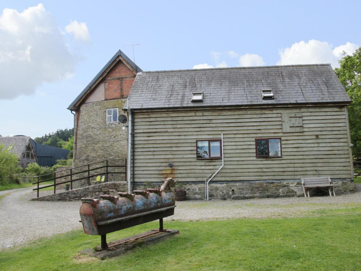 Broughton Stables Montgomery Exterior foto