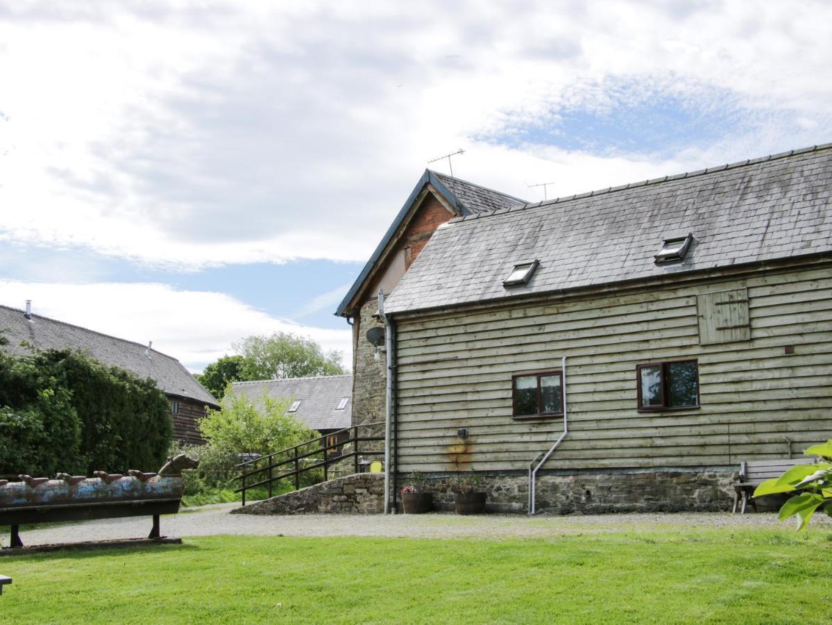 Broughton Stables Montgomery Exterior foto